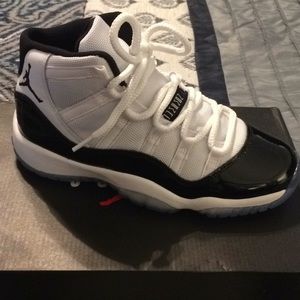 Jordan’s kids size 5Y
